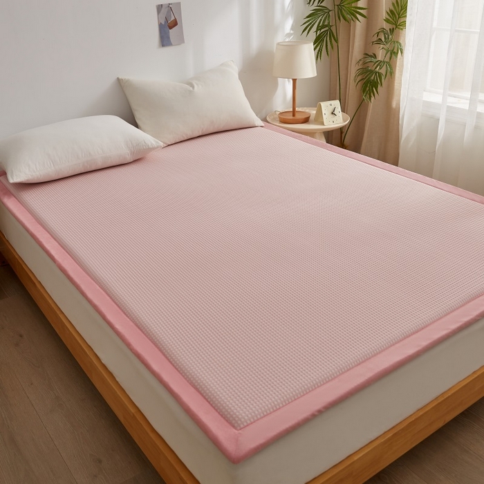 91家纺网 家纺一手货源 找家纺 锦丝钰床垫 2025新款华夫格冰豆豆多功能地铺床垫床边垫 华芙格-粉