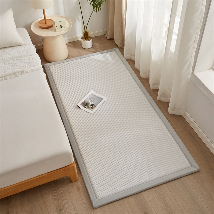 91家纺网 家纺一手货源 找家纺 锦丝钰床垫 2025新款华夫格冰豆豆多功能地铺床垫床边垫 冰豆豆-灰