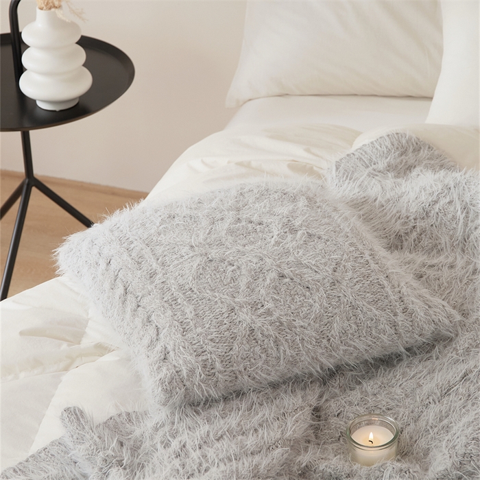 91家纺网 家纺一手货源 找家纺 暖绵绵家纺 2025新款弗罗瑟抱枕套 弗罗瑟-银灰