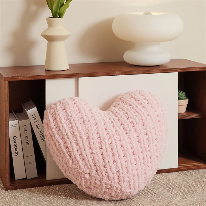 91家纺网 家纺一手货源 找家纺 暖绵绵家纺 2025新款索特纳抱枕（含芯） 索特纳抱枕-浅粉