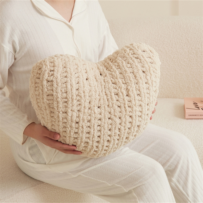 91家纺网 家纺一手货源 找家纺 暖绵绵家纺 2025新款索特纳抱枕（含芯） 索特纳抱枕-米色