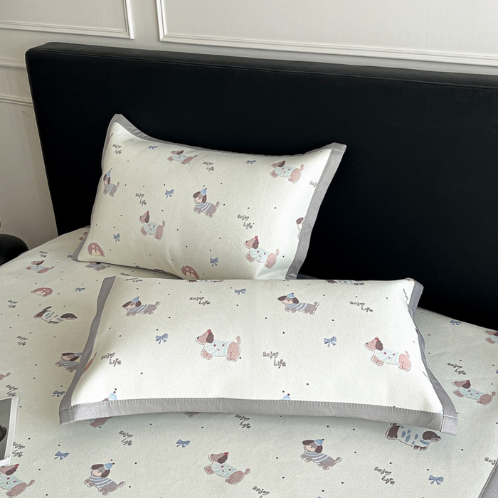 久云居 2025新款亲肤舒适凉感冰藤凉席单枕套 快乐小狗