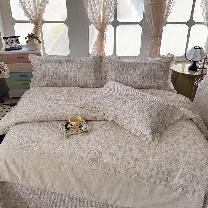 91家纺网 家纺一手货源 找家纺 奈萝家纺 2025新款全棉13372花边床盖三件套四件套纯棉花边夏被春秋被 奥黛丽粉