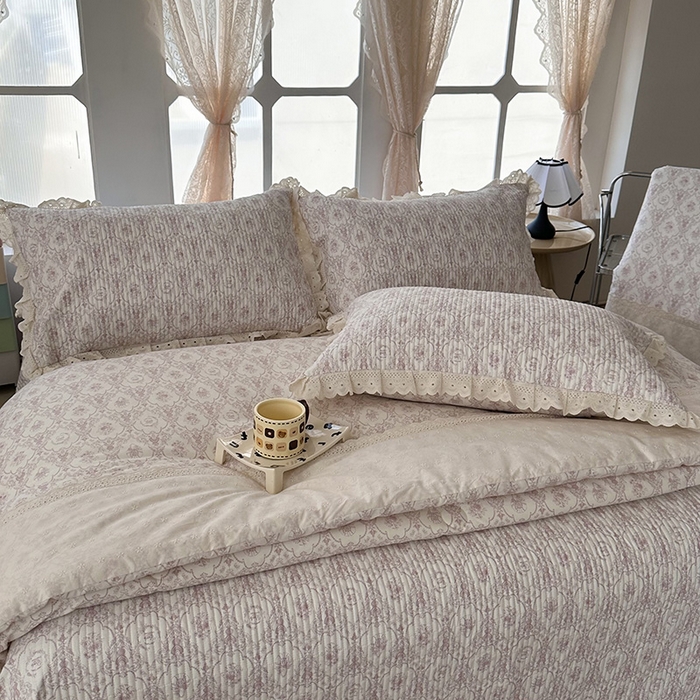 91家纺网 家纺一手货源 找家纺 奈萝家纺 2025新款全棉13372花边床盖三件套四件套纯棉花边夏被春秋被 奥黛丽粉