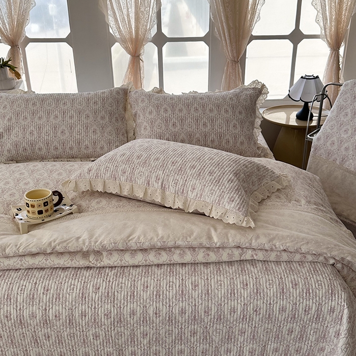 91家纺网 家纺一手货源 找家纺 奈萝家纺 2025新款全棉13372花边床盖三件套四件套纯棉花边夏被春秋被 奥黛丽粉