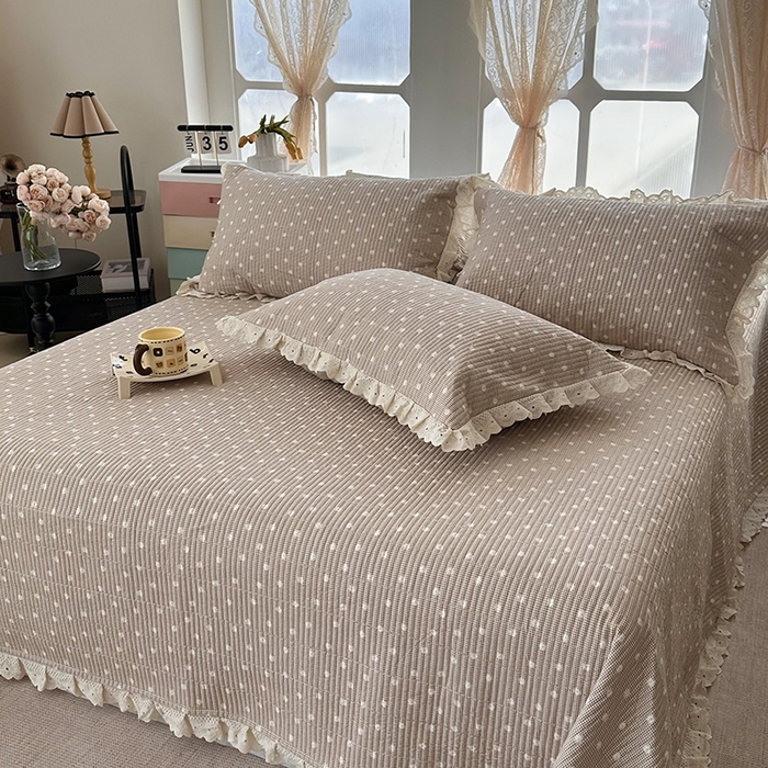 91家纺网 家纺一手货源 找家纺 奈萝家纺 2025新款全棉13372花边床盖三件套四件套纯棉花边夏被春秋被 格子雏菊