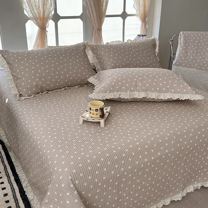 91家纺网 家纺一手货源 找家纺 奈萝家纺 2025新款全棉13372花边床盖三件套四件套纯棉花边夏被春秋被 格子雏菊