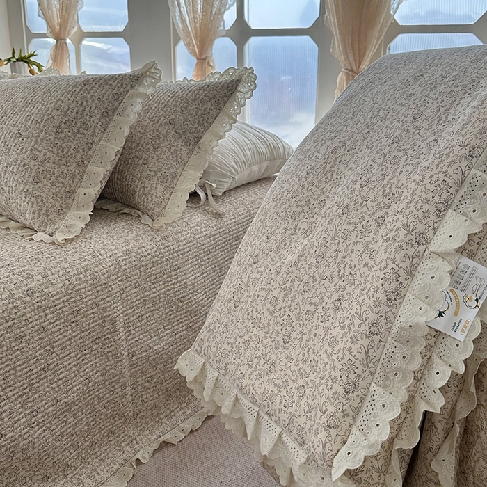 91家纺网 家纺一手货源 找家纺 奈萝家纺 2025新款全棉13372花边床盖三件套四件套纯棉花边夏被春秋被 花世界米