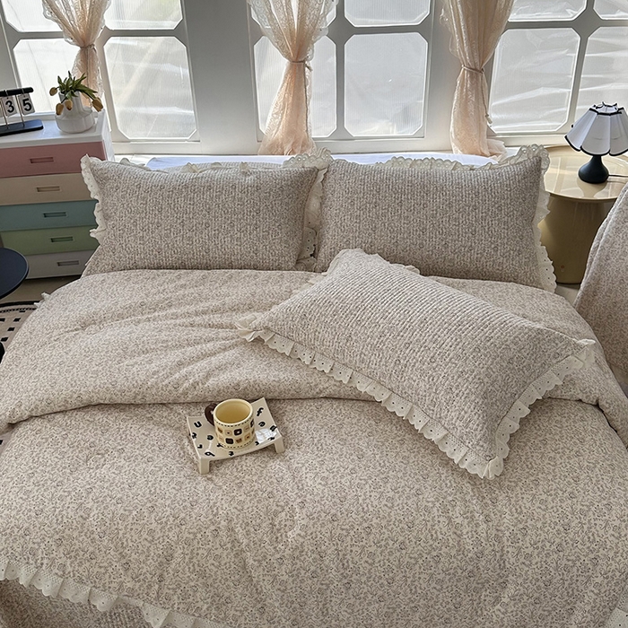 91家纺网 家纺一手货源 找家纺 奈萝家纺 2025新款全棉13372花边床盖三件套四件套纯棉花边夏被春秋被 花世界米