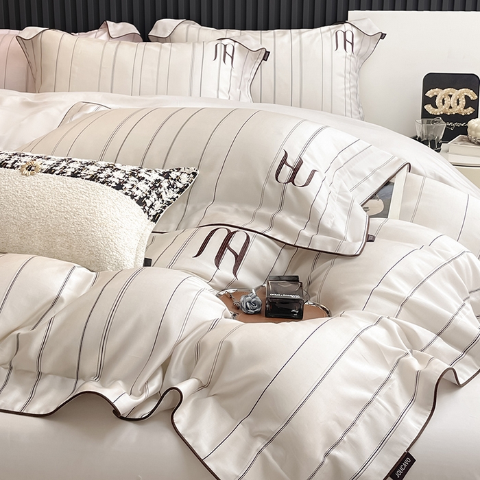 91家纺网 家纺一手货源 找家纺  2025新品A类100支天丝棉夹棉床盖床笠四件套全棉纯棉床单加厚高端数码印花长绒棉床上用品 艾诺-米