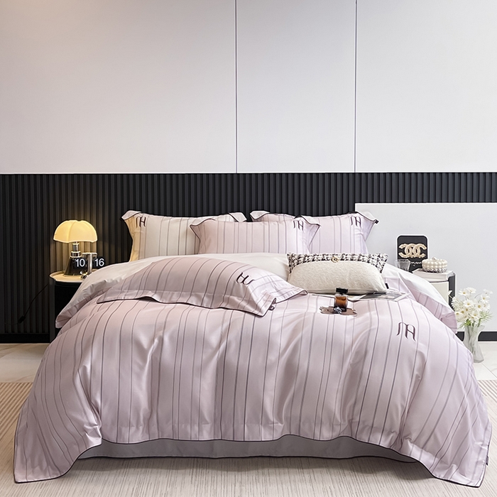 91家纺网 家纺一手货源 找家纺  2025新品A类100支天丝棉夹棉床盖床笠四件套全棉纯棉床单加厚高端数码印花长绒棉床上用品 艾诺-粉