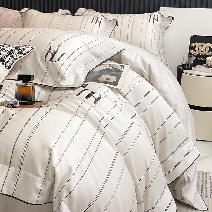 91家纺网 家纺一手货源 找家纺  2025新品A类100支天丝棉夹棉床盖床笠四件套全棉纯棉床单加厚高端数码印花长绒棉床上用品 艾诺-米