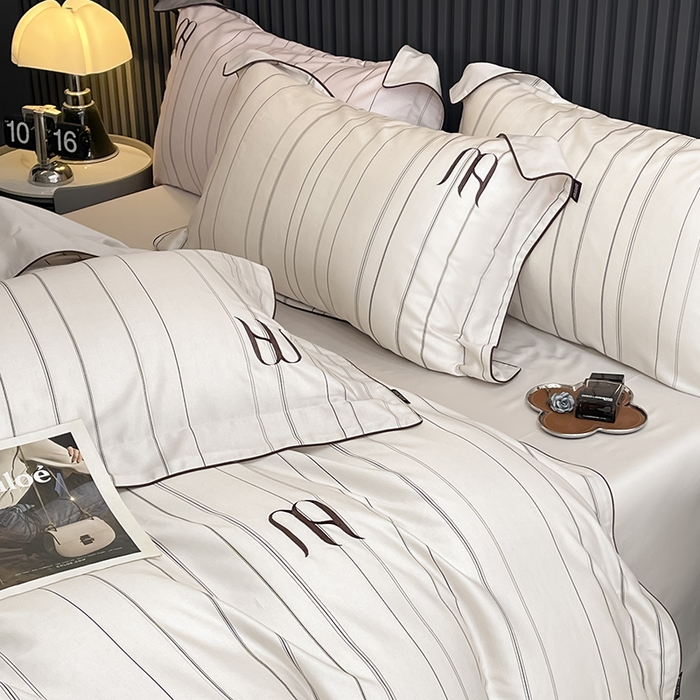 91家纺网 家纺一手货源 找家纺  2025新品A类100支天丝棉夹棉床盖床笠四件套全棉纯棉床单加厚高端数码印花长绒棉床上用品 艾诺-米