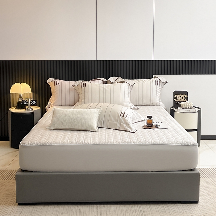 91家纺网 家纺一手货源 找家纺  2025夏季轻奢数码印花A类母婴级天丝棉印花四件套纯棉全棉高端夏季丝滑裸睡长绒棉被套真丝床上用品 艾诺-米