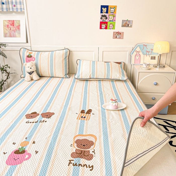 91家纺网 家纺一手货源 找家纺 川悦生活 2025新款大版冰豆豆凉豆豆凉席 爱生活的小熊