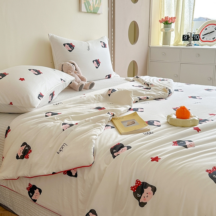 91家纺网 家纺一手货源 找家纺 麦伦家居 2025新款云柔针织棉大豆夏凉被 蝴蝶结女孩