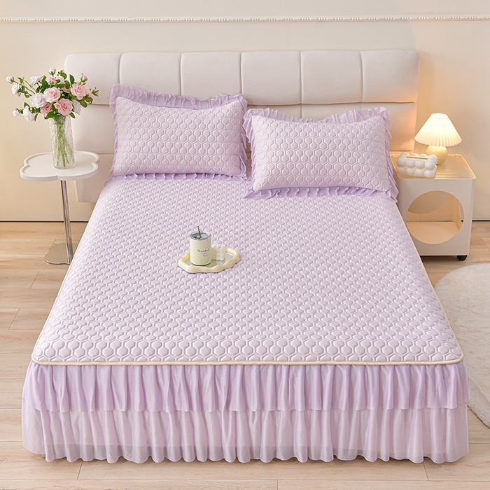 91家纺网 家纺一手货源 找家纺 畅畅家纺 2025新款夏季凉感丝足球花纯色凉席夏被四件套 足球花-魅紫