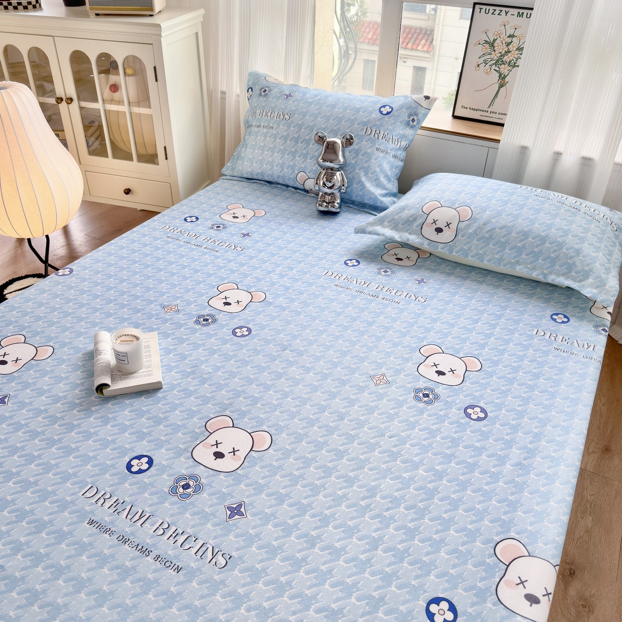 91家纺网 家纺一手货源 找家纺 乐居家纺 2025新款亲肤舒适活性印染水洗冰丝床笠 千鸟格熊-蓝