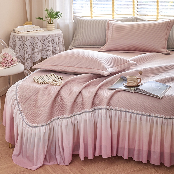 91家纺网 家纺一手货源 找家纺 桂雅居 2025春夏新款高分子凉席三件套床裙款 豆蔻粉