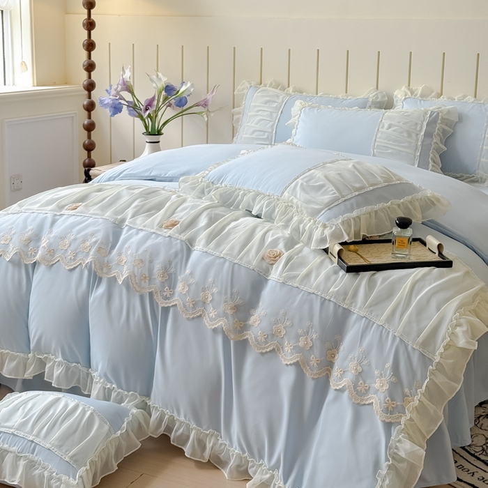 91家纺网 家纺一手货源 找家纺 狂想家 2025高定蕾丝糯小棉安妮系列四件套 晴空兰