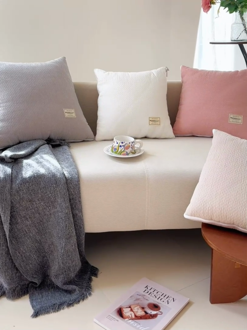 91家纺网 家纺一手货源 找家纺 番茄+ 2025新款简约全棉色织抱枕被 大地灰