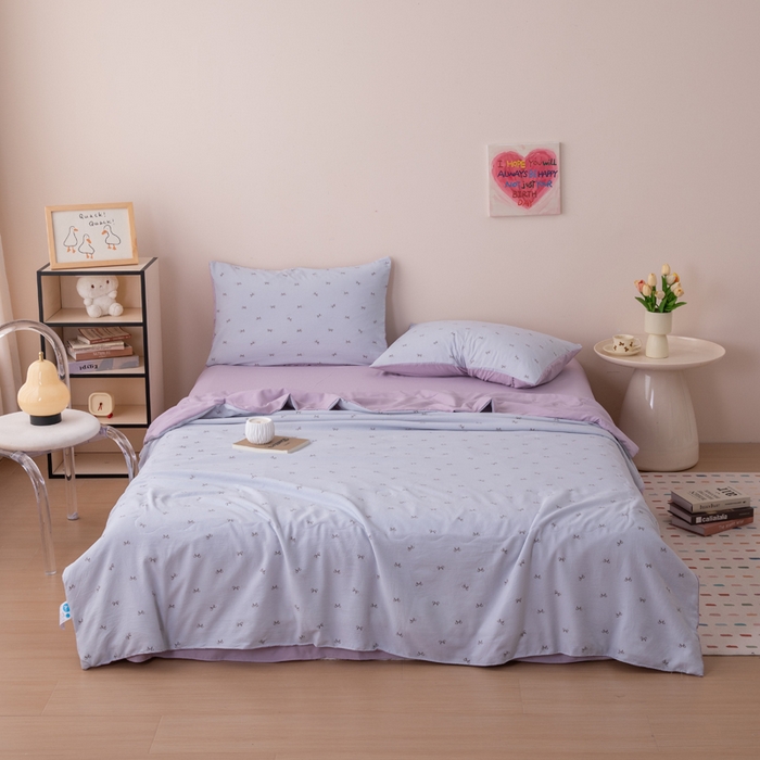 91家纺网 家纺一手货源 找家纺 南北家居 2025新款针织棉双层纱夏被四件套 蔷薇轻舞