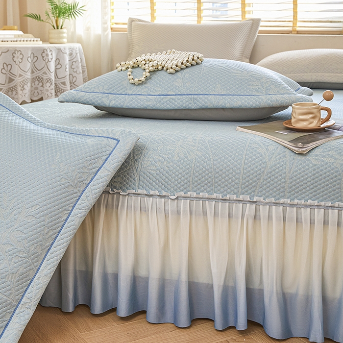 91家纺网 家纺一手货源 找家纺 桂雅居 2025春夏新款高分子凉席三件套床裙款 天空蓝