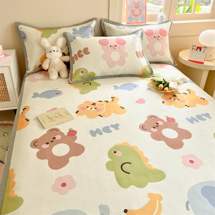 91家纺网 家纺一手货源 找家纺 典曼家纺 2025春夏新款250D冰丝宽边圆网冰丝凉席席子 动物乐园