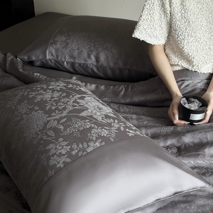 91家纺网 家纺一手货源 找家纺 鹿班家居 2025年夏季60S莱赛尔提花夏被系列-原野【标准会员-20元】 原野-深灰