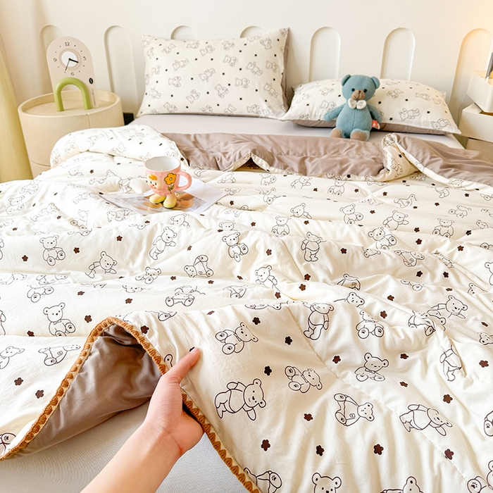 91家纺网 家纺一手货源 找家纺 熙宴家纺 2025新款A类水洗双层纱100%新疆棉花印花夏被空调被夏凉被 绅士熊