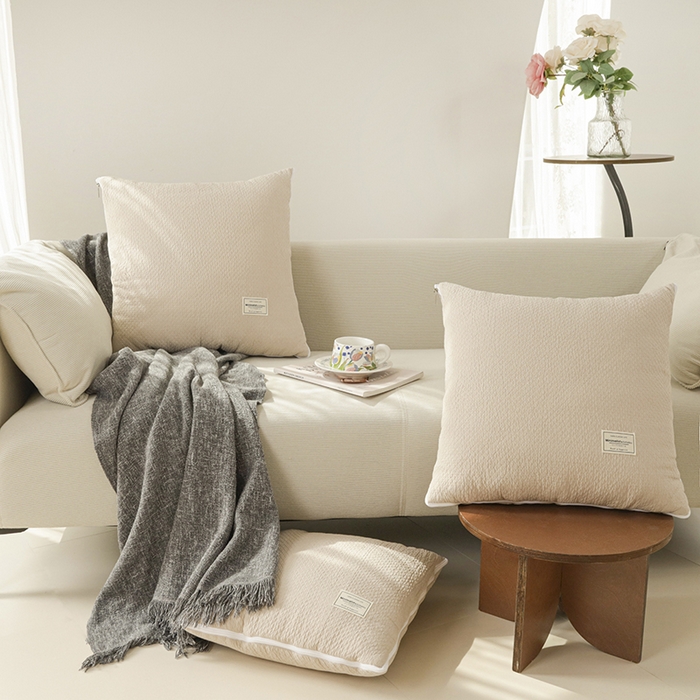 91家纺网 家纺一手货源 找家纺 番茄+ 2025新款简约全棉色织抱枕被 摩卡奶咖