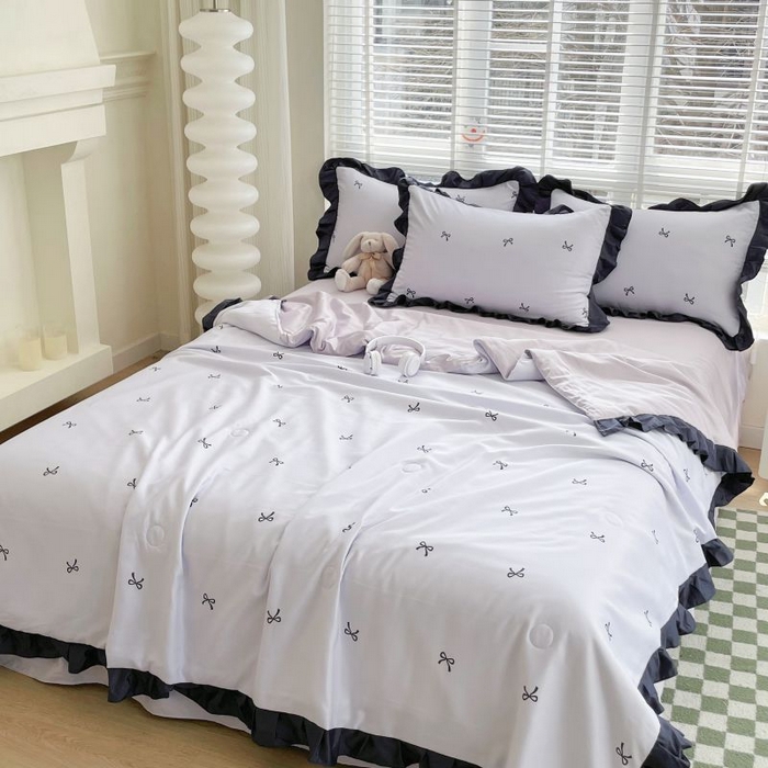 91家纺网 家纺一手货源 找家纺 绣女坊  2025新款水洗天丝夏被四件套 紫色蝴蝶结