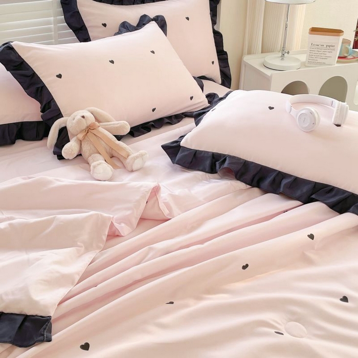 91家纺网 家纺一手货源 找家纺 绣女坊  2025新款水洗天丝夏被四件套 粉色爱心