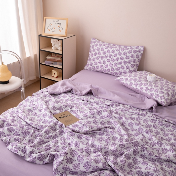 91家纺网 家纺一手货源 找家纺 南北家居 2025新款针织棉双层纱夏被四件套 幻紫蝶影