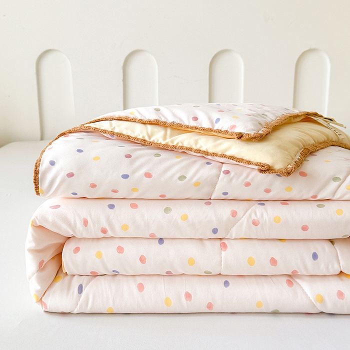 91家纺网 家纺一手货源 找家纺 熙宴家纺 2025新款A类水洗双层纱100%新疆棉花印花夏被空调被夏凉被 五彩波点