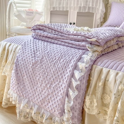 91家纺网 家纺一手货源 找家纺 恋尚 2025新款乳胶凉感床笠裙豆豆夏被夏凉被空调被四件套-甜朵【控价270起】 甜朵-香芋紫