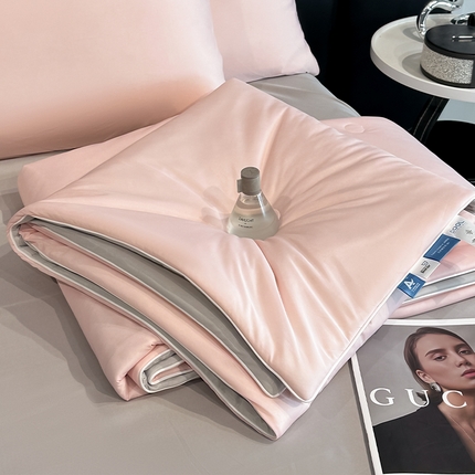 91家纺网 家纺一手货源 找家纺 （总）简如 2025新款A类氨纶凉感丝大豆夏凉被夏被