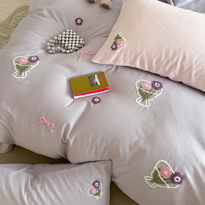 91家纺网 家纺一手货源 找家纺 TT.one 塔塔家居 2025新款全棉双层纱毛巾绣萌宠系列四件套 浪漫假日