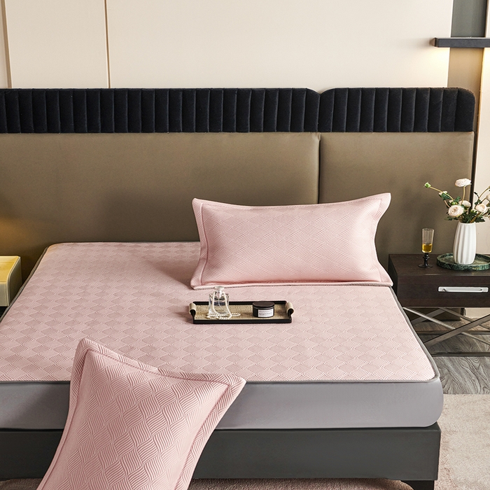 91家纺网 家纺一手货源 找家纺 桂雅居 2025新款高科技冷凝高分子超速凉感软席三件套 樱花粉