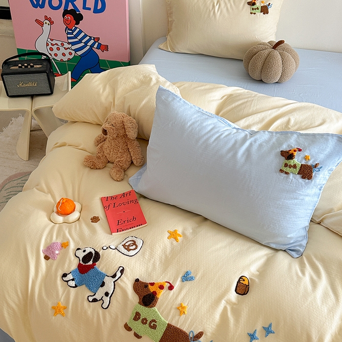 91家纺网 家纺一手货源 找家纺 TT.one 塔塔家居 2025新款全棉双层纱毛巾绣萌宠系列四件套 狗狗日记