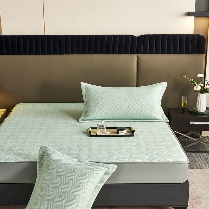 91家纺网 家纺一手货源 找家纺 桂雅居 2025新款高科技冷凝高分子超速凉感软席三件套 抹茶绿