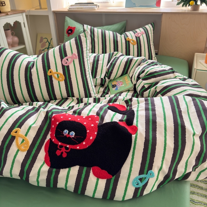 91家纺网 家纺一手货源 找家纺 如意朵2025新款全棉毛巾绣四件套 小红猫