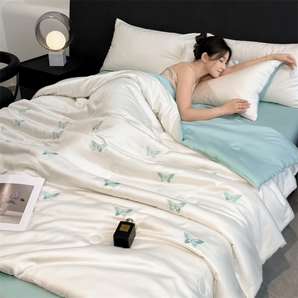 91家纺网 家纺一手货源 找家纺 （总）无界 2025新款B类水洗真丝绣花夏被系列-秘境