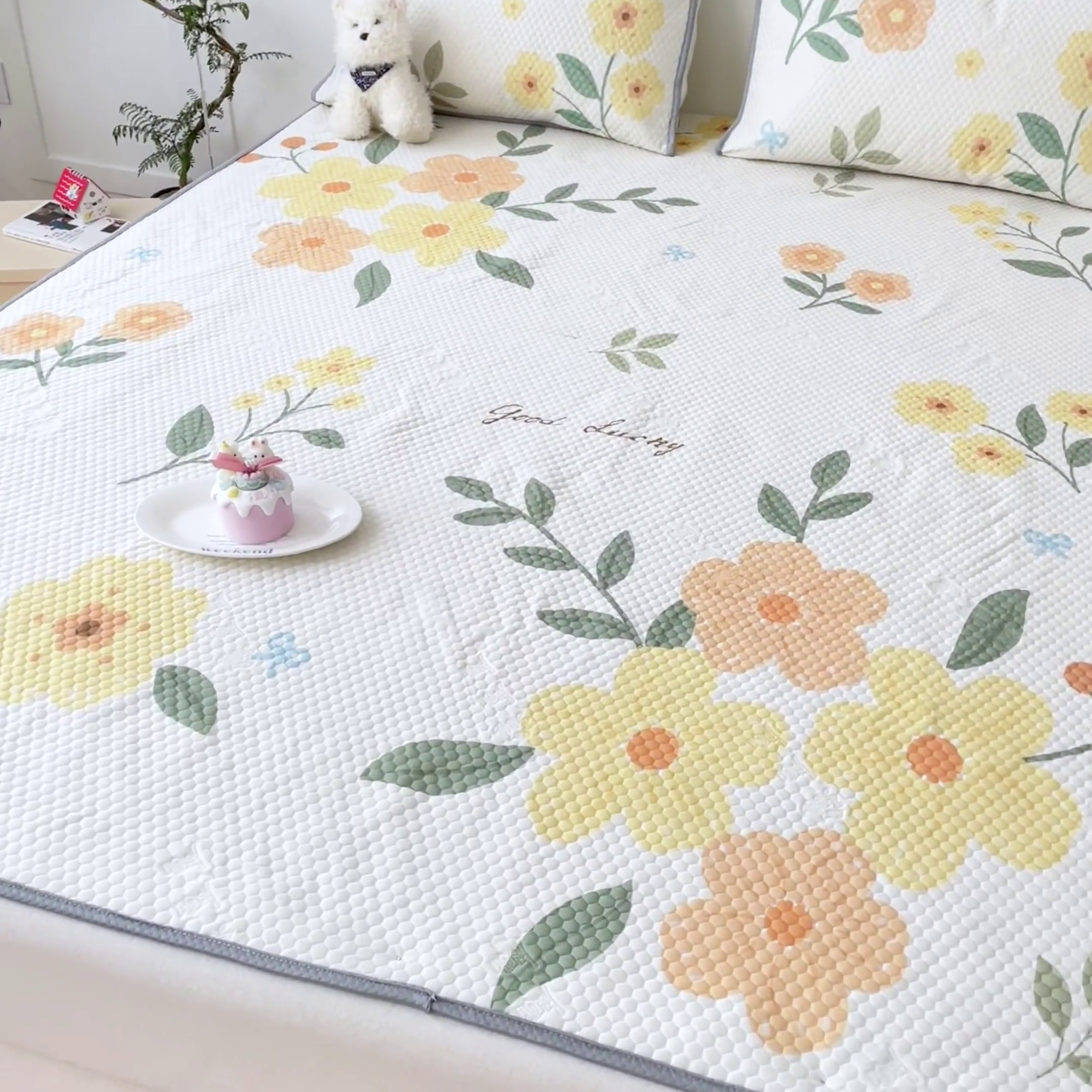 91家纺网 家纺一手货源 找家纺 川悦生活 2025新款大版冰豆豆凉豆豆凉席 花之夏