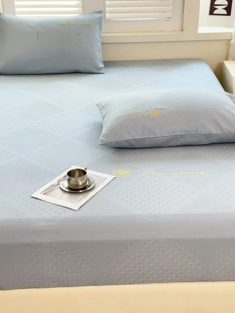 91家纺网 家纺一手货源 找家纺 曼町家居 2025新款全棉华夫格床笠 云水蓝