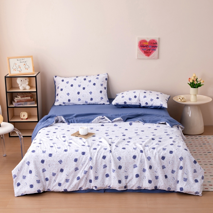 91家纺网 家纺一手货源 找家纺 南北家居 2025新款针织棉双层纱夏被四件套 白点小熊