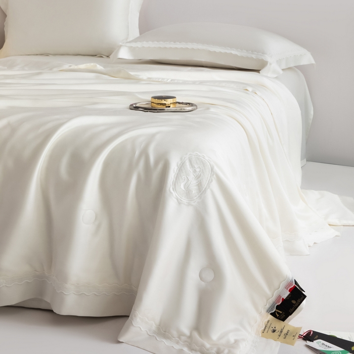 91家纺网 家纺一手货源 找家纺 桂雅居2025新款80支进口莱赛尔双丝夏被-达芙妮 象牙白