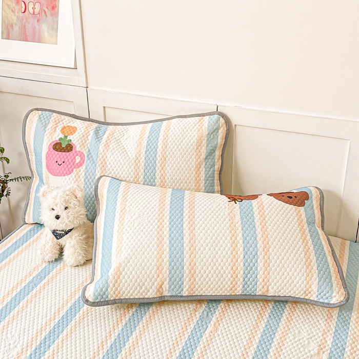 91家纺网 家纺一手货源 找家纺 川悦生活 2025新款大版冰豆豆凉豆豆凉席 爱生活的小熊