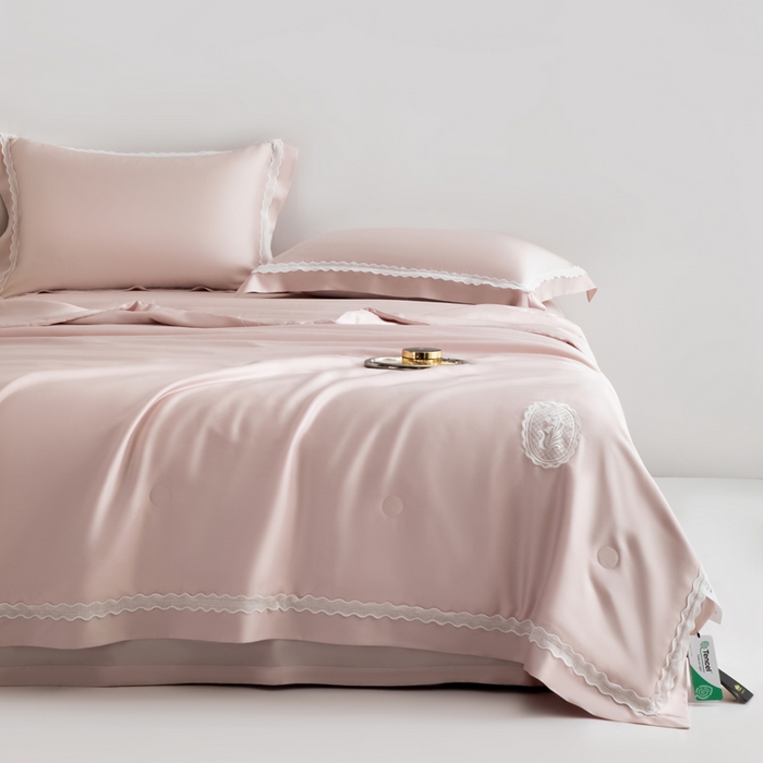 91家纺网 家纺一手货源 找家纺 桂雅居2025新款80支进口莱赛尔双丝夏被-达芙妮 梅子粉