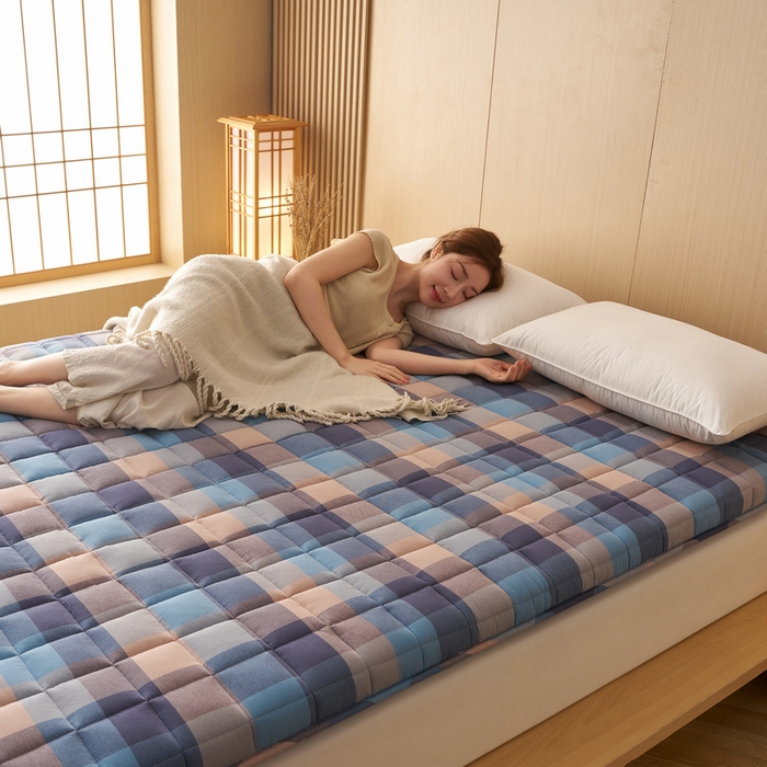 91家纺网 家纺一手货源 找家纺 锦丝钰床垫 2025新款色织水洗棉棉花床垫 彩格